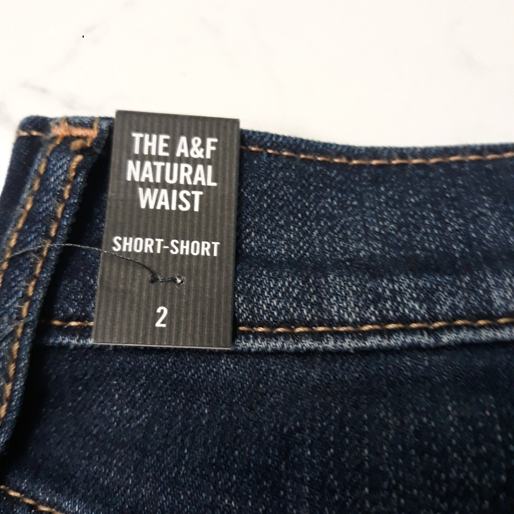 ❌SOLD❌Abercrombie & Fitch Natural Waist Jeans Short Sz 2 - Picture 11 of 14